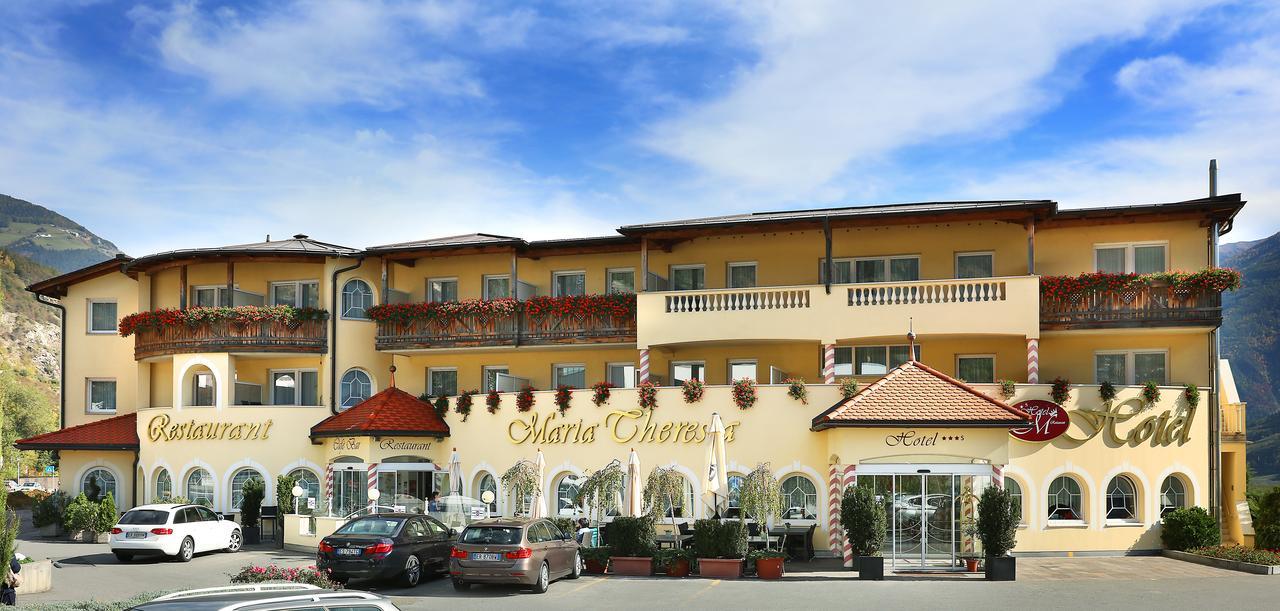 Hotel Maria Theresia Silandro Zewnętrze zdjęcie